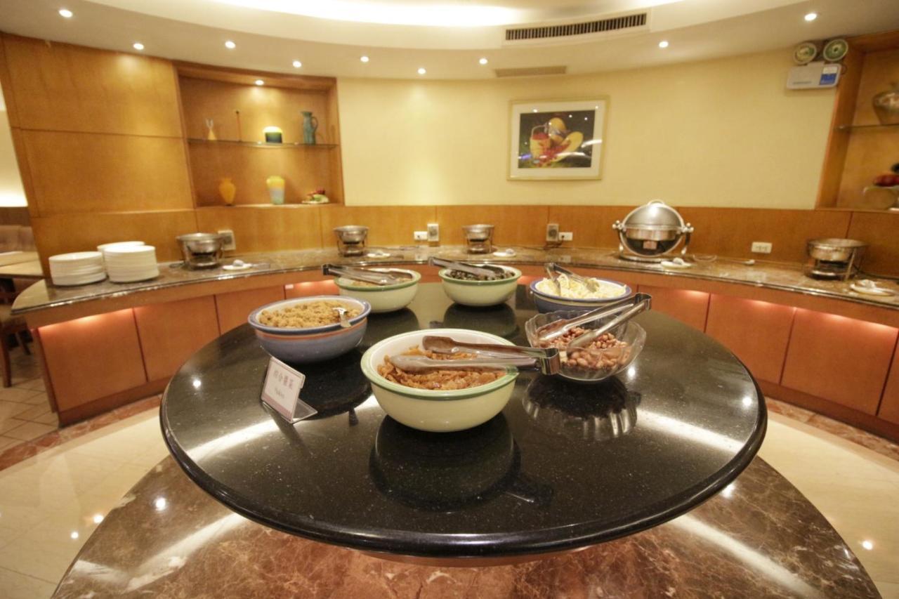 Hotel Avenue مدينة هسينشو المظهر الخارجي الصورة